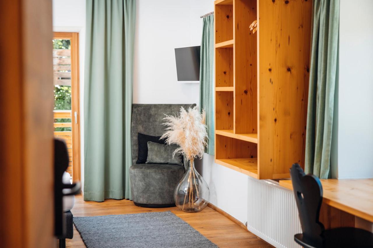 Hotel Gasthof Hirschentenne シュタムス エクステリア 写真