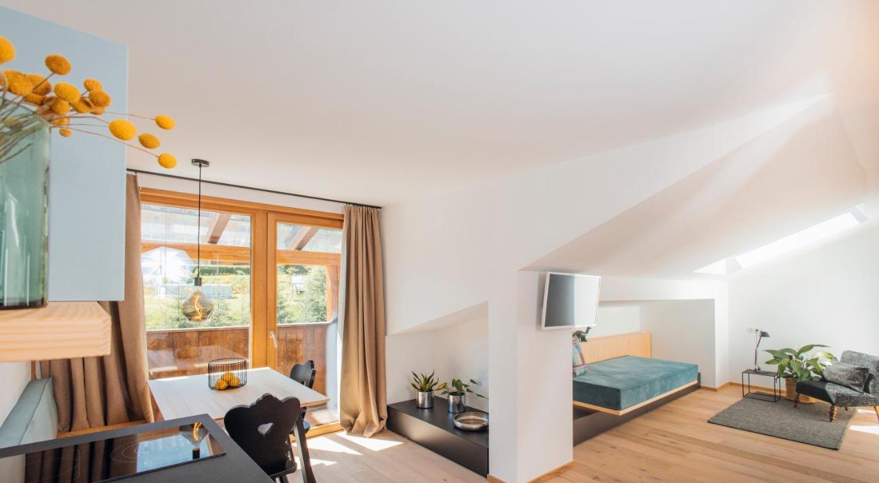 Hotel Gasthof Hirschentenne シュタムス エクステリア 写真