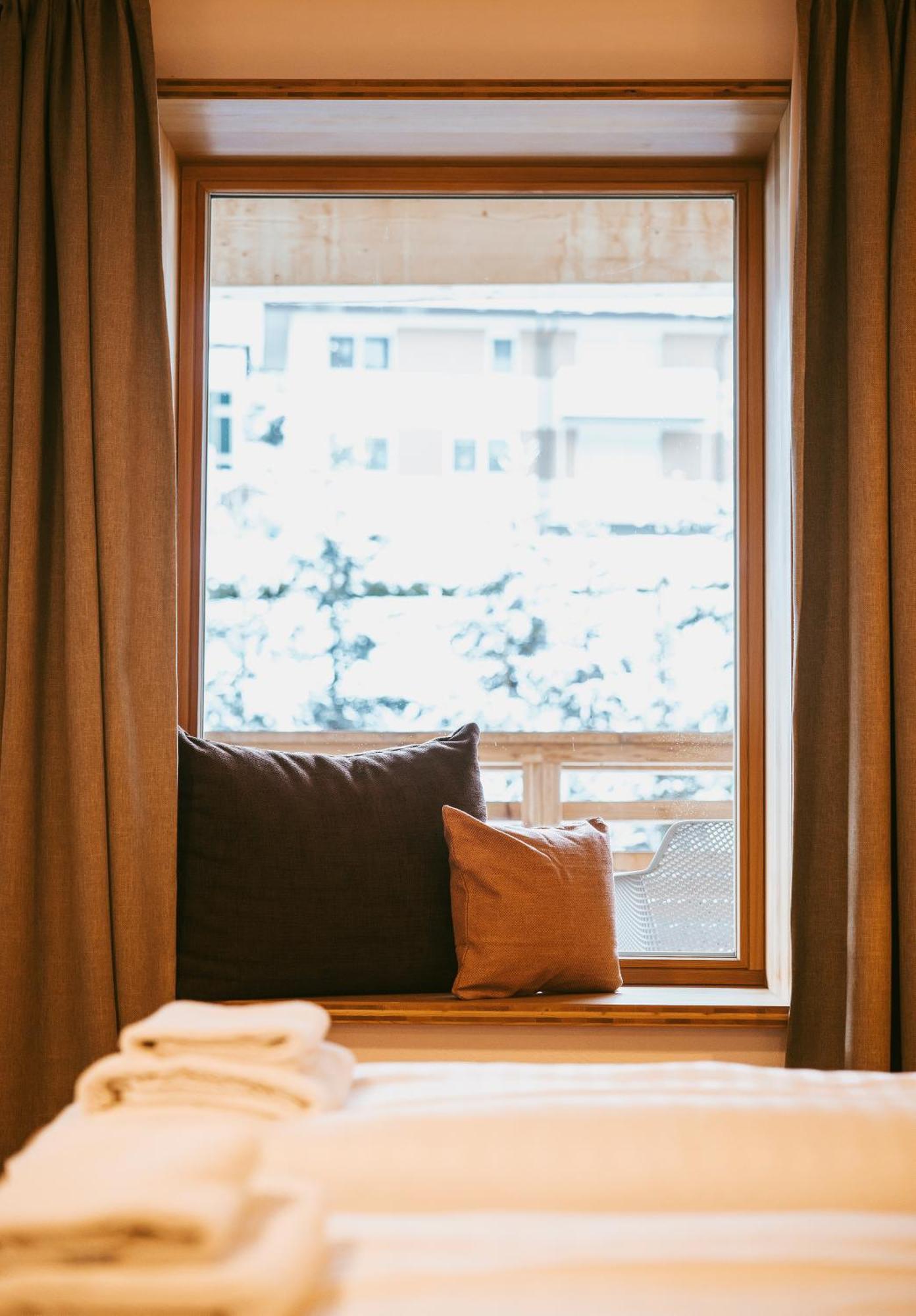 Hotel Gasthof Hirschentenne シュタムス エクステリア 写真